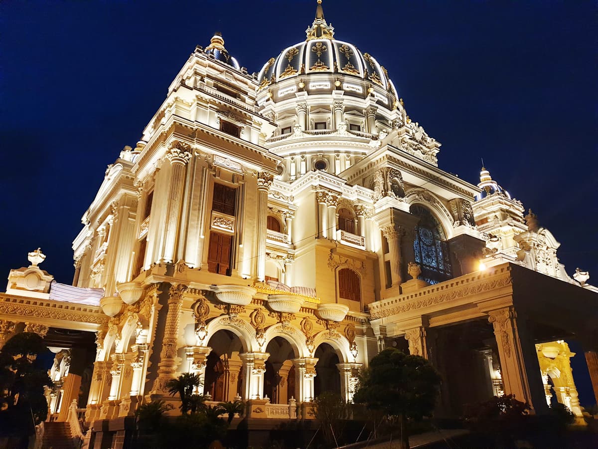 Lâu đài Thành Thắng (Gia Viễn, Ninh Bình)